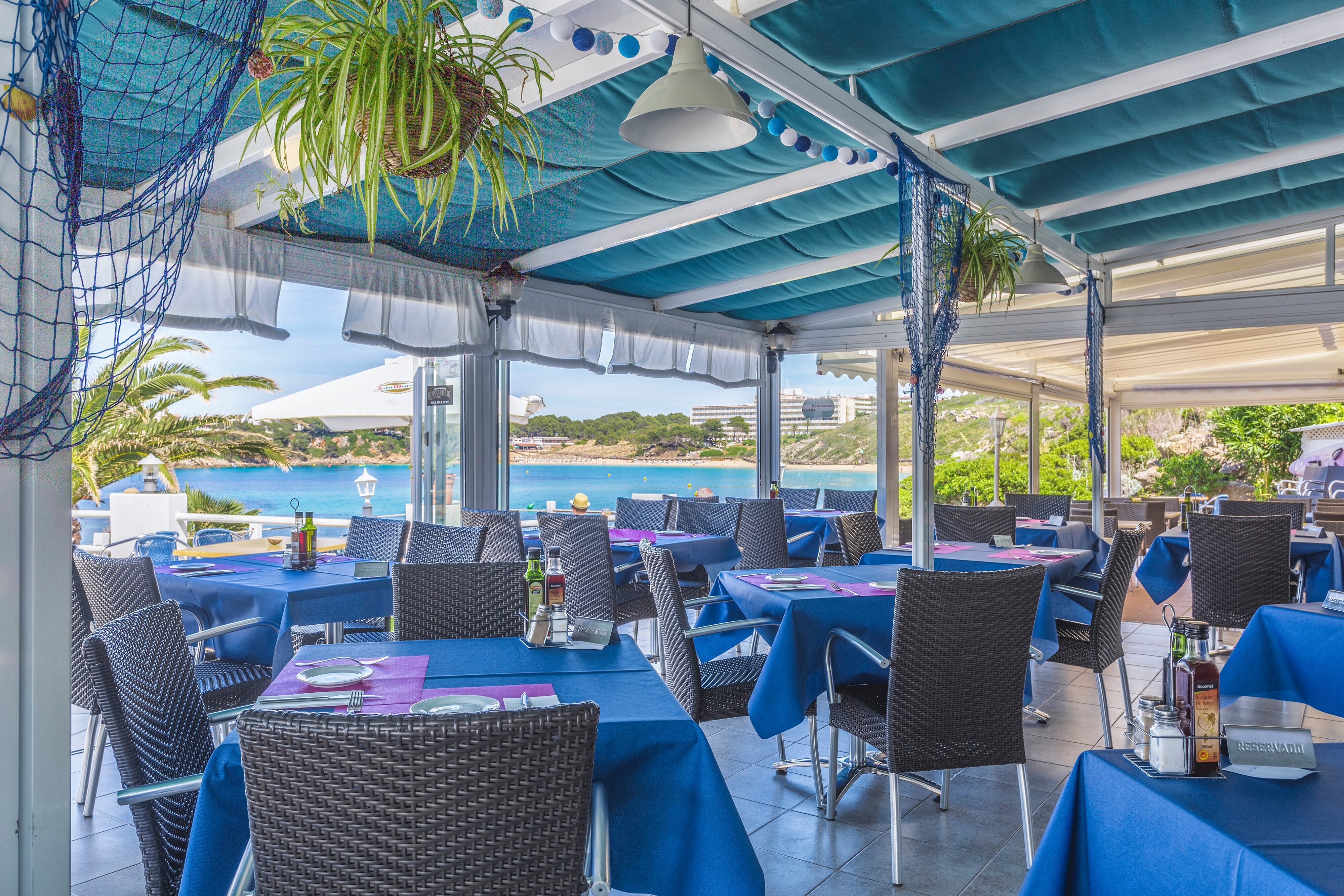 Фото White Sands Beach Club