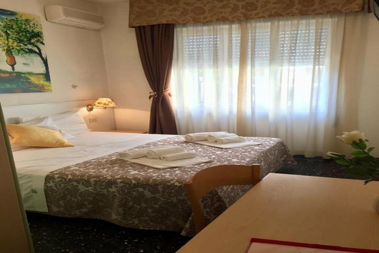 Фото Hotel Scandinavia