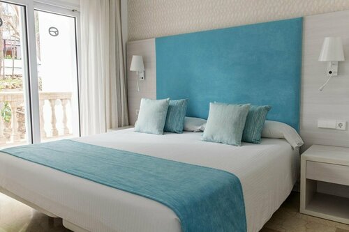 Внешний вид отеля Hotel ROC Illetas & SPA в Кальвии, фото 4