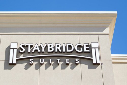 Гостиница Staybridge Suites Anaheim At The Park, an Ihg Hotel в Анахайме