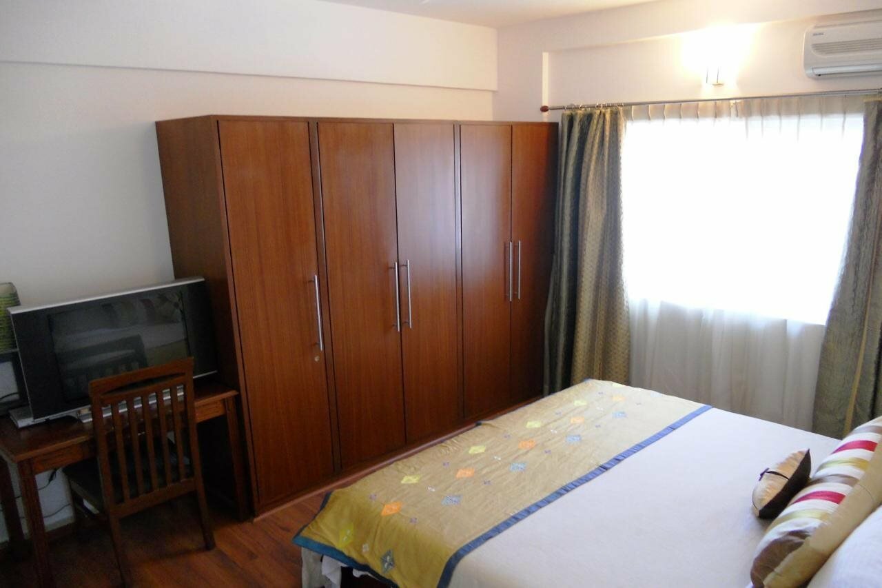 Фото JüSTa Off MG Road