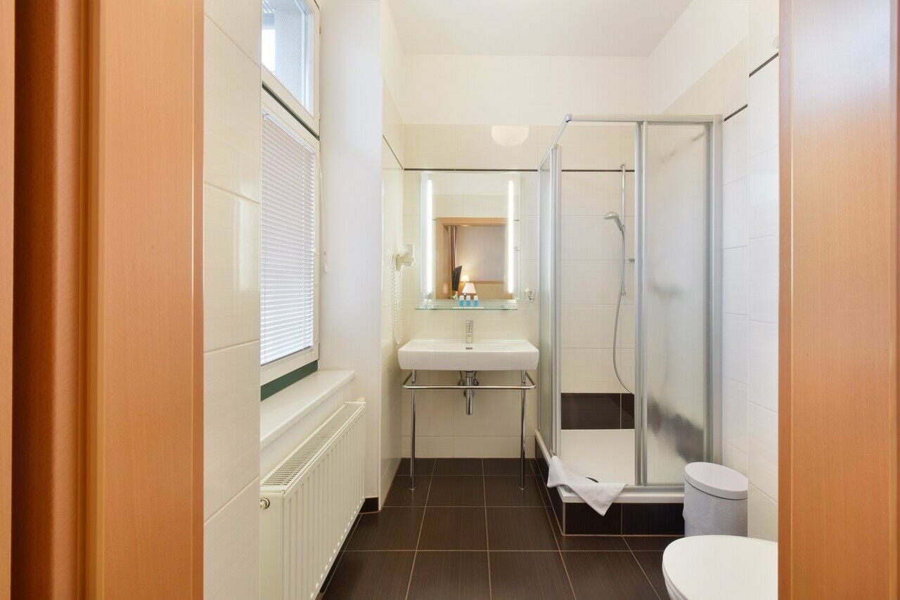 Фото Lucia Hotel