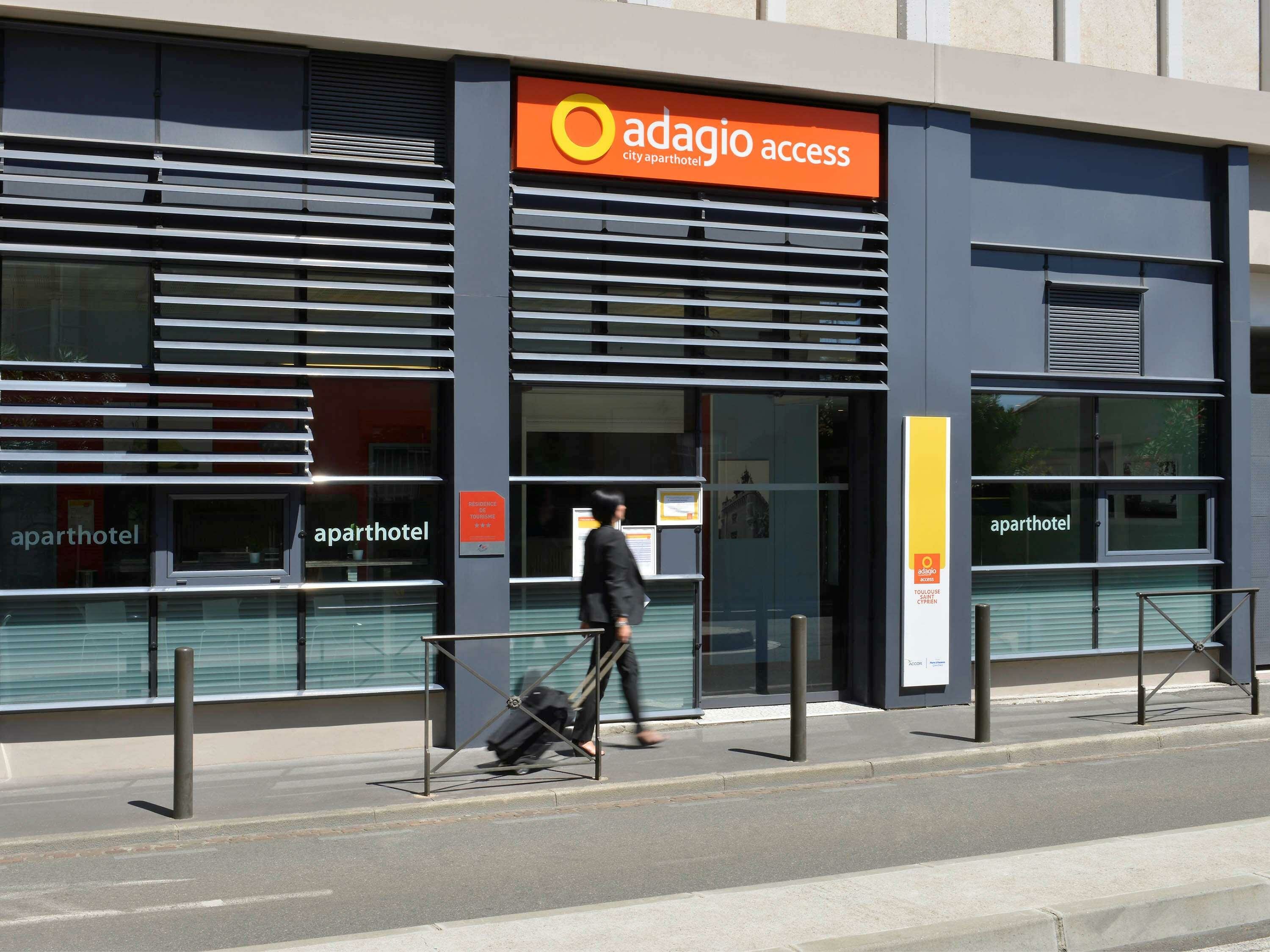 Фото Aparthotel Adagio Access Toulouse Saint Cyprien