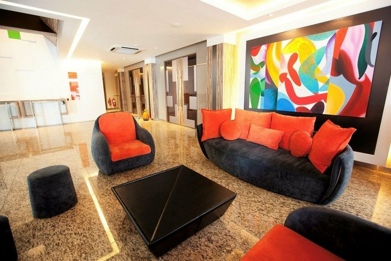 Фото The Brunei Hotel