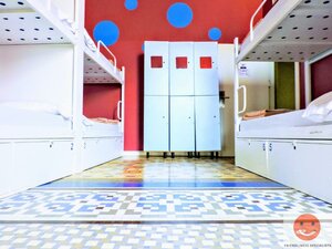 Хостел Purple Nest Hostel Valencia