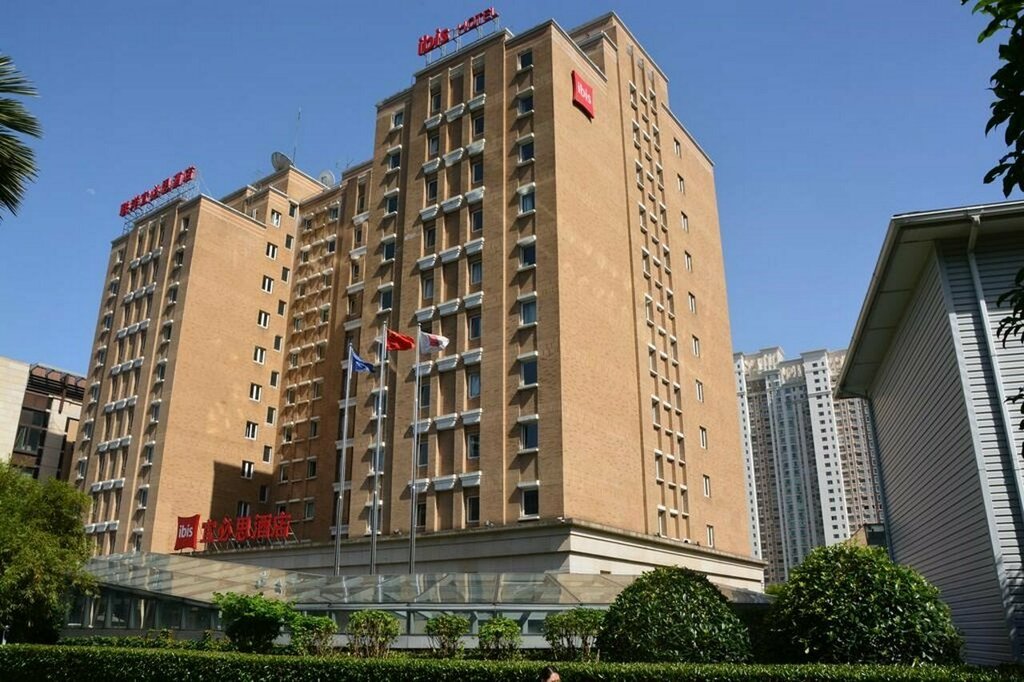 Hotel ibis Shanghai Lianyang, Shanghai, photo