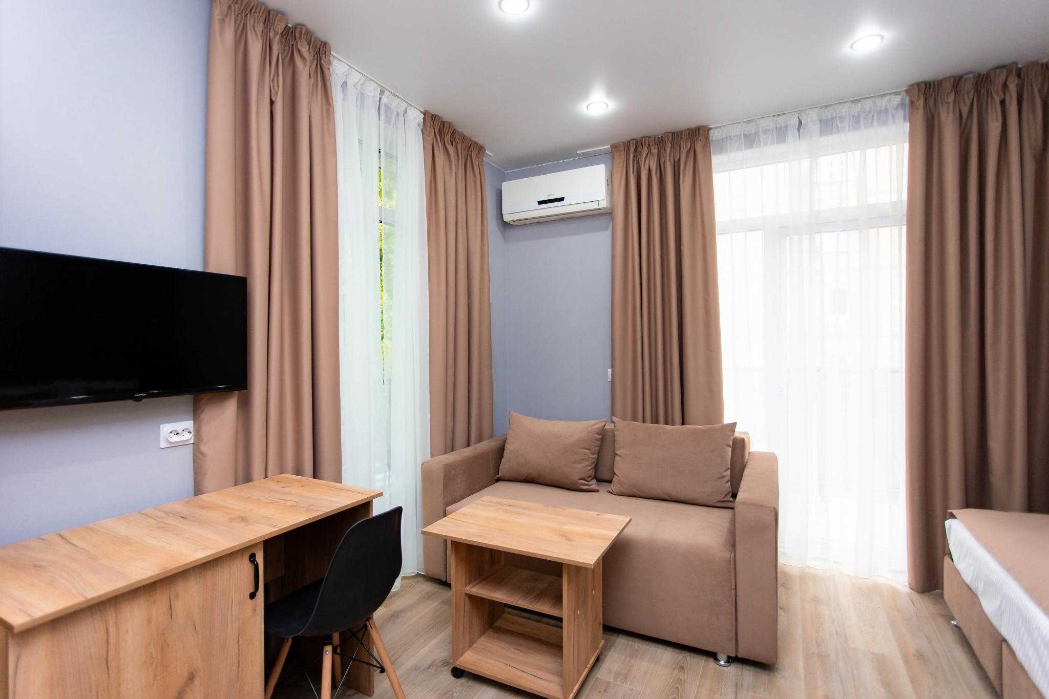 Фото Карс Делюкс