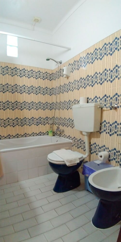 Фото E-Nove Lounge Hostel Caffe