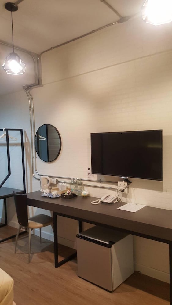 Фото Polkadot Cafe&Hotel