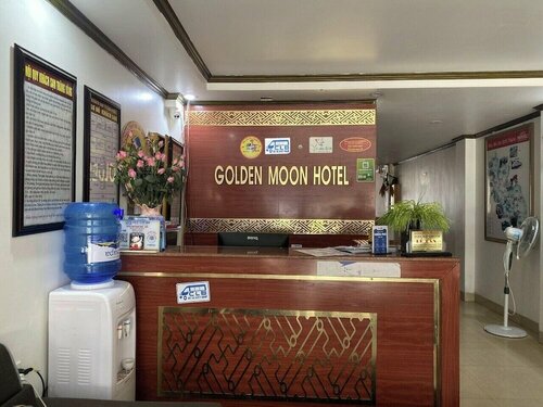 Гостиница Golden Moon Sapa Hotel by - Bay Luxury в Шапе