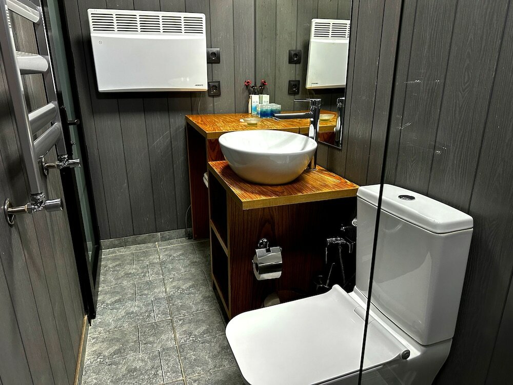 Фото Runaway House - Qalaciq