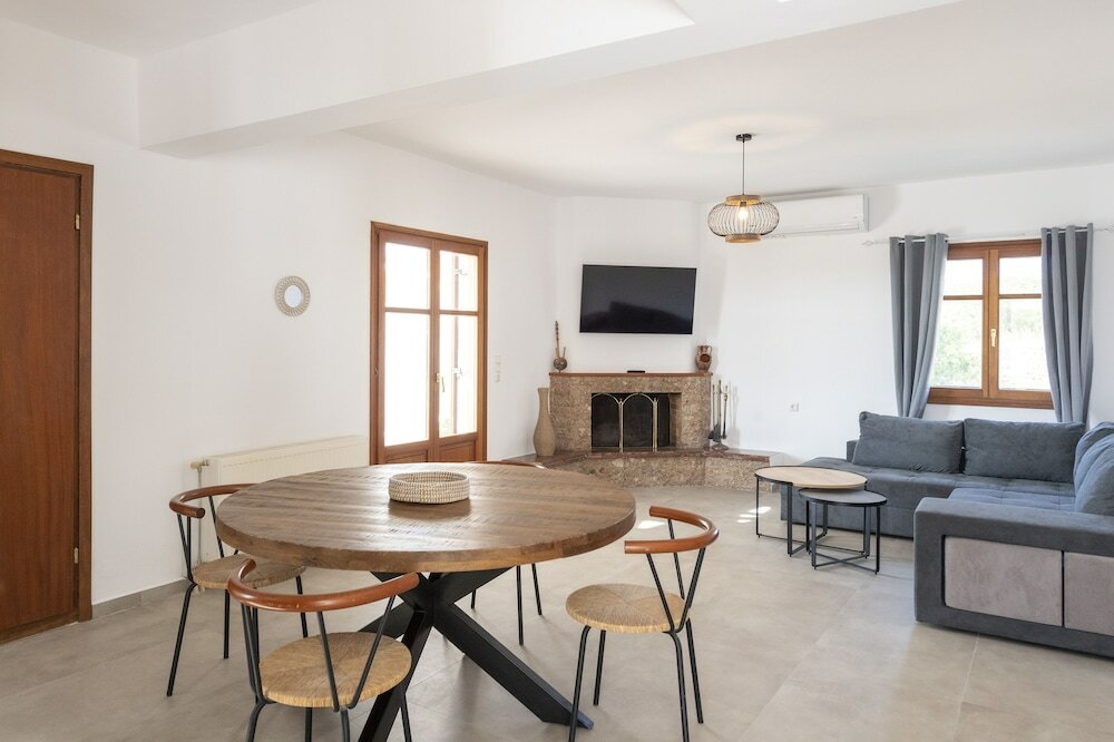 Фото Theodora's Family Suite