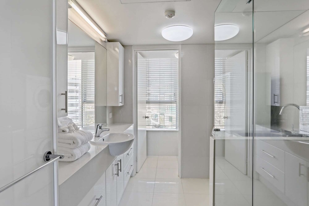 Фото One The Esplanade