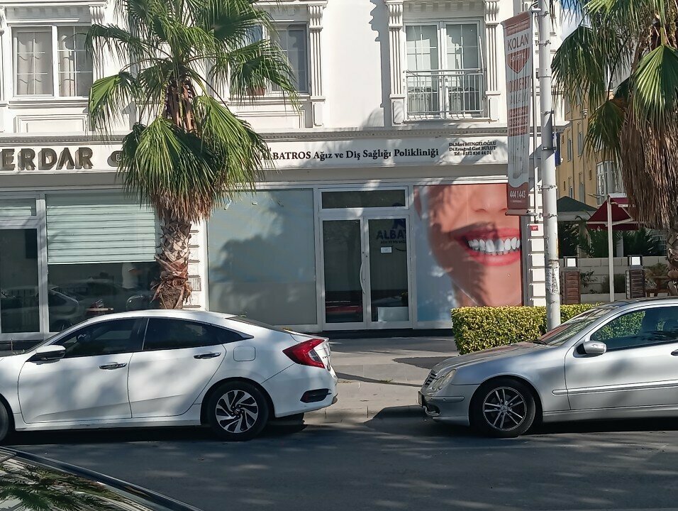 عيادات الأسنان Albatros Oral and Dental Health Clinic ، اسطنبول، صورة