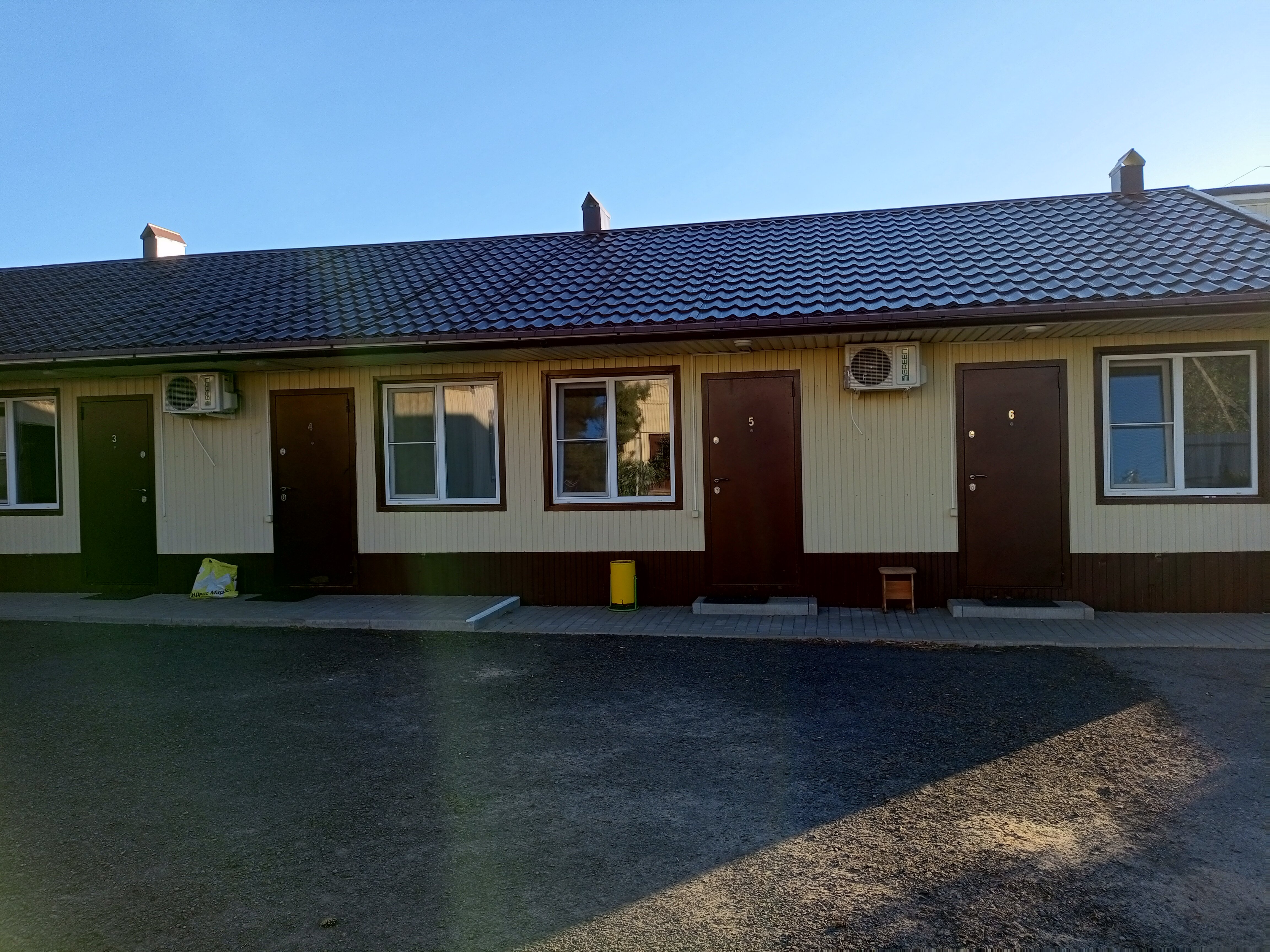 Фото отеля 2