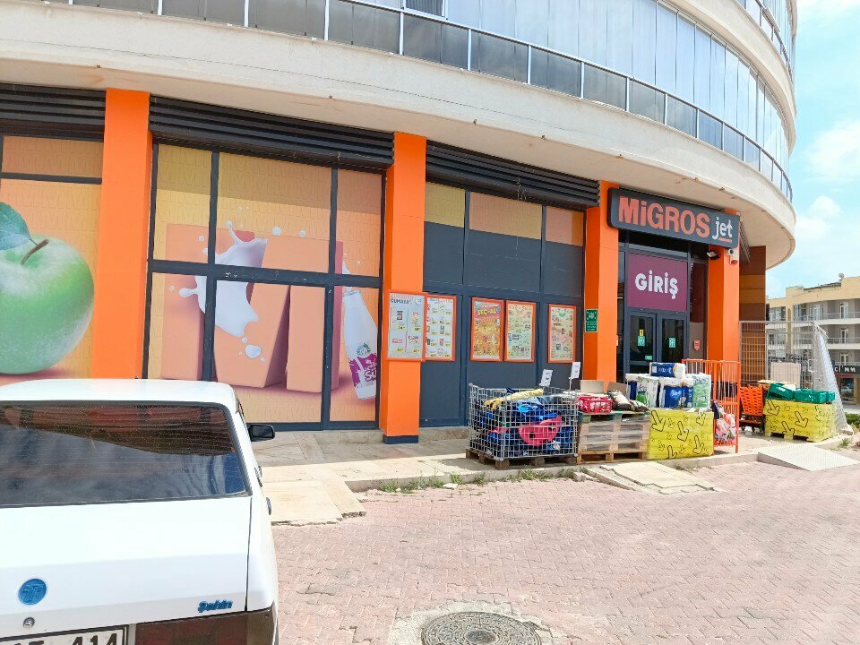 Supermarket Migros, Konya, photo