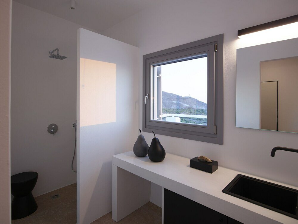 Фото Absolute Paradise Santorini- Adults Only