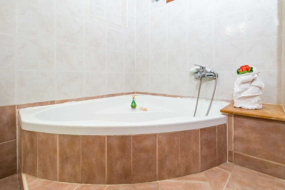 Фото Cozy Family Home Near the Beach