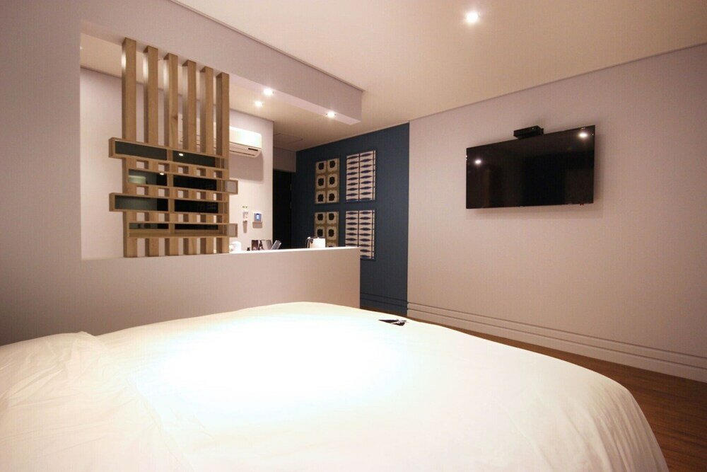 Фото Busan Umgung Hotel Roda