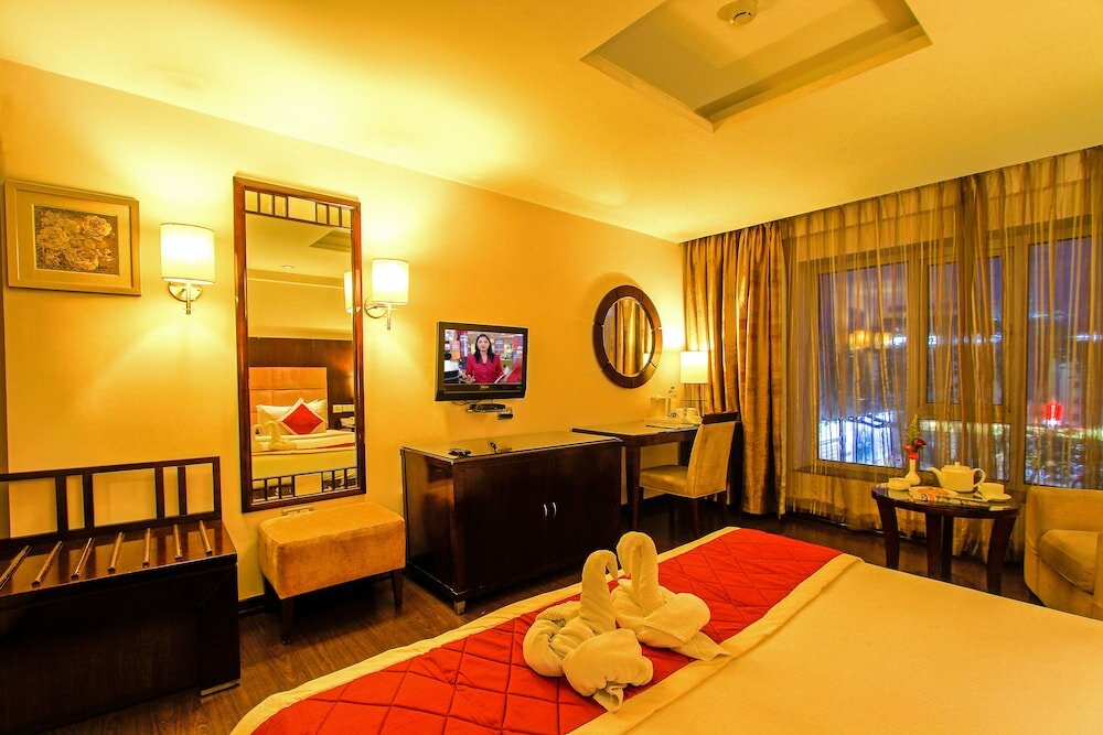 Фото Citadel Sarovar Portico Bengaluru