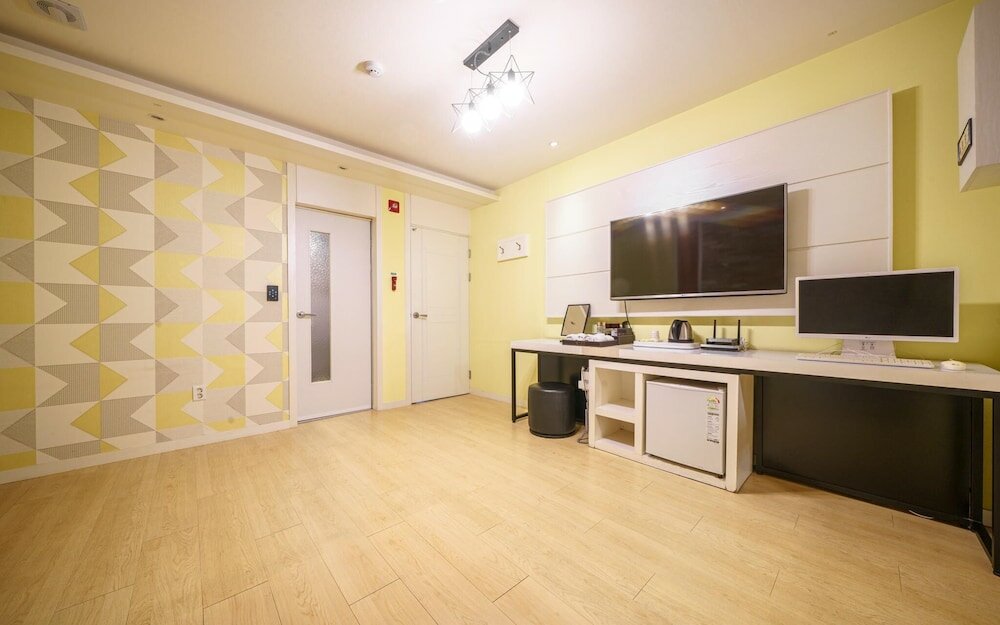 Фото Yeosu Hotel Chocolate