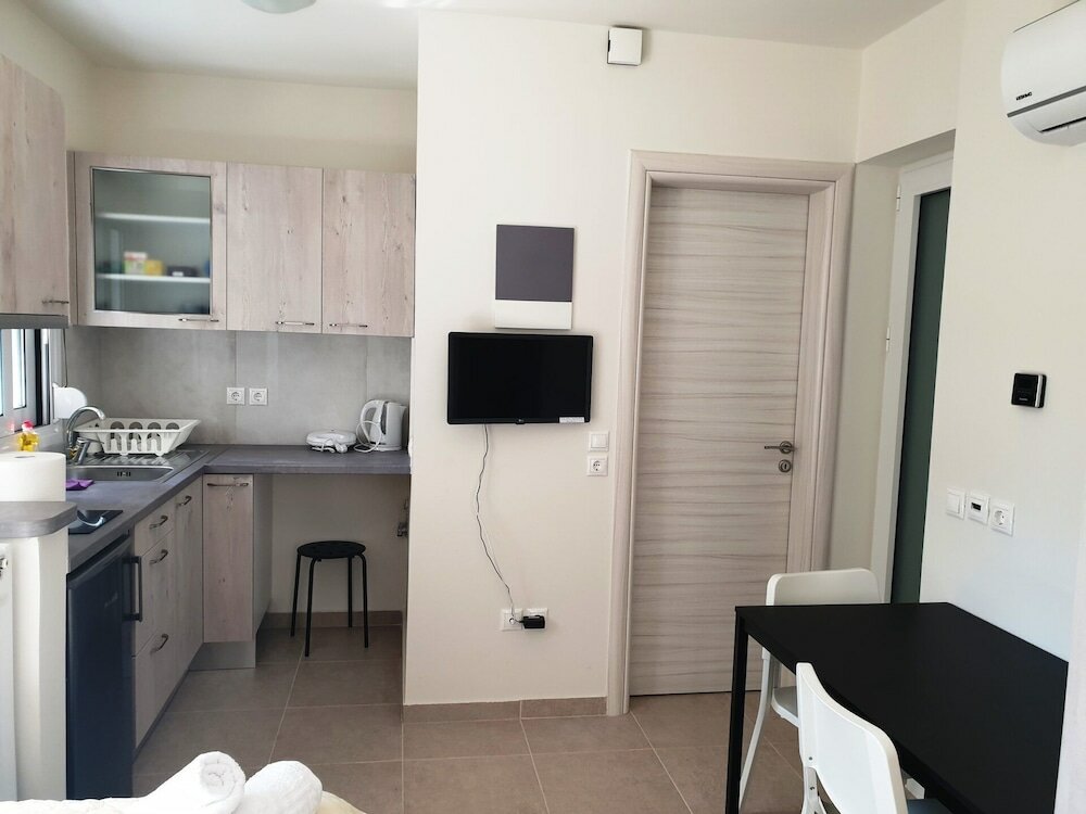 Фото Elvita Apartments 3