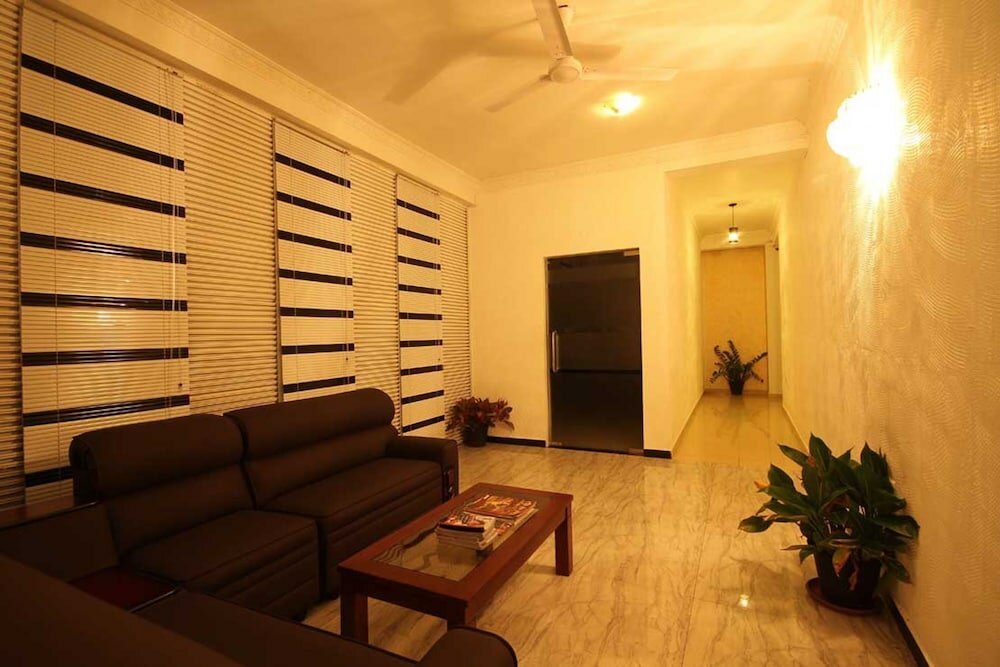 Фото Sanoreech Hotel