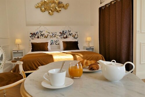 Гостиница Le Clos des Queyries в Бордо