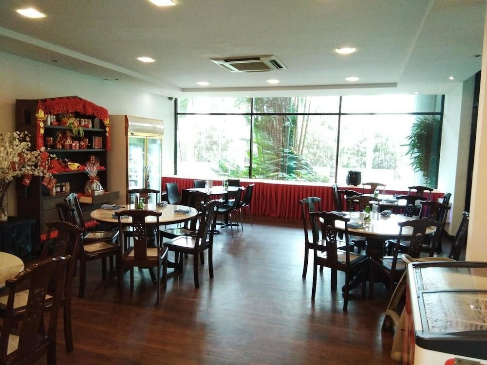 Фото Likas Deluxe 3 Bedroom Apartment