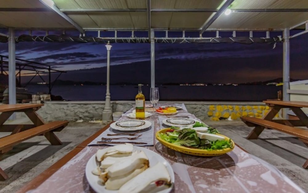 Фото Yeosu Glow Floor Pension