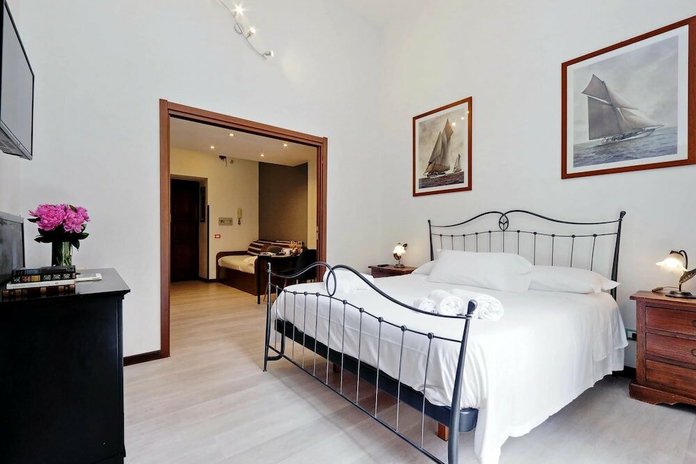 Фото Cavour Square Apartment