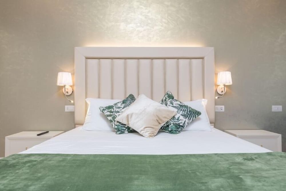 Фото Villa Natalia Luxury rooms