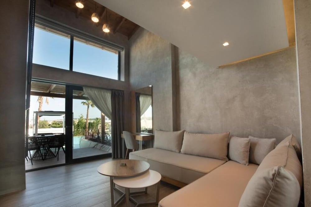 Фото Kallithea Village Hotel