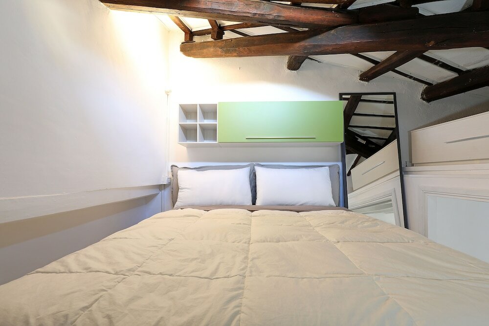 Фото Monserrato Apartment