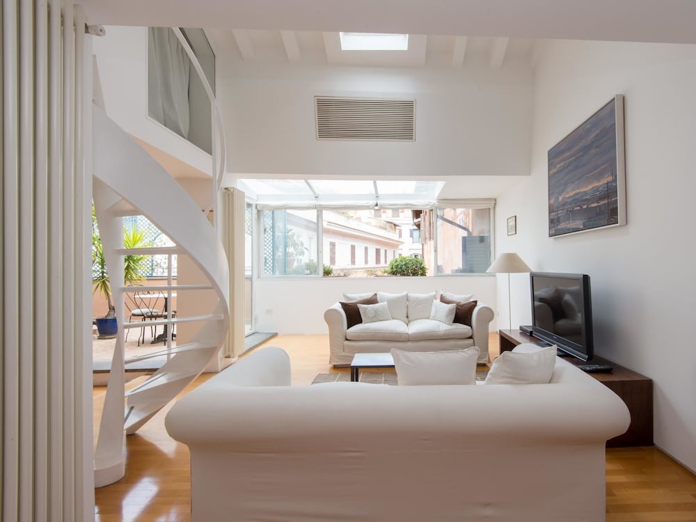 Фото Rsh Apartment Condotti Terrace