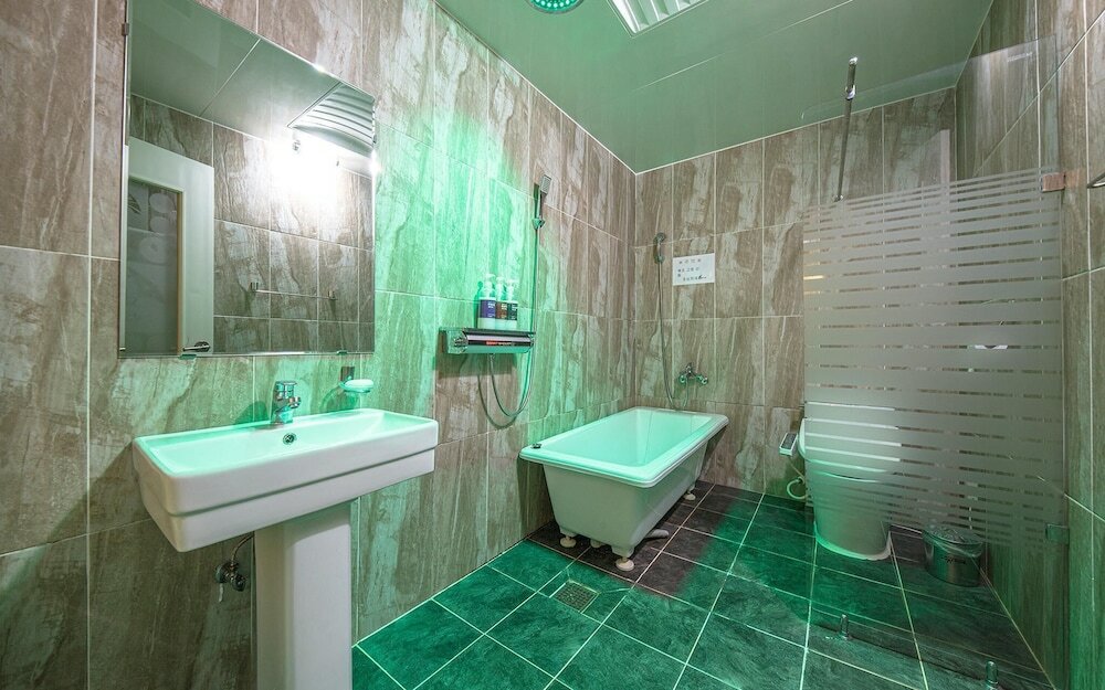 Фото Buan Gyeokpo Some Hotel