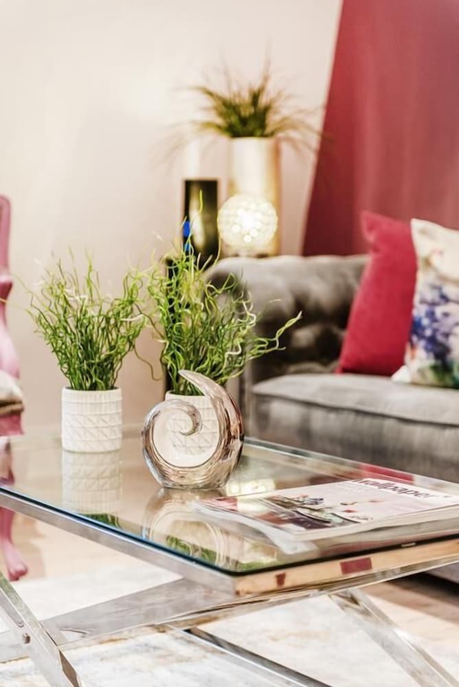 Фото Nassau Street