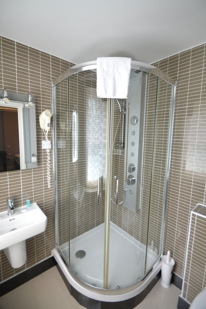 Фото Hyde Park Suites