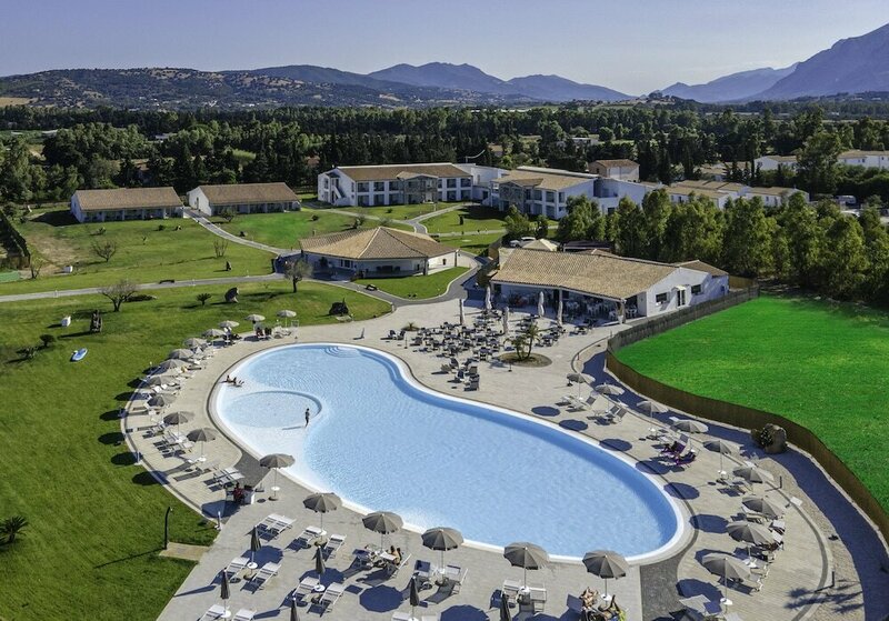 Гостиница Hotel S'Arena Beach