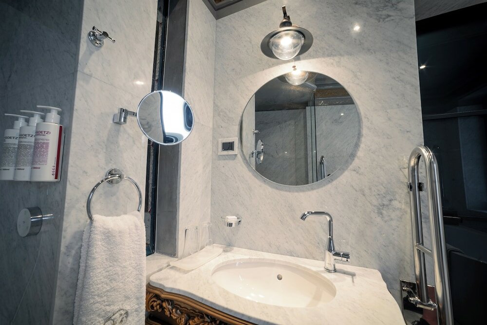 Фото Bey House Royal Hotel