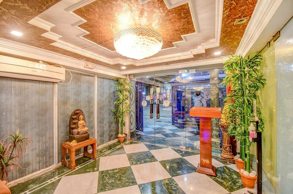 Фото отеля 2