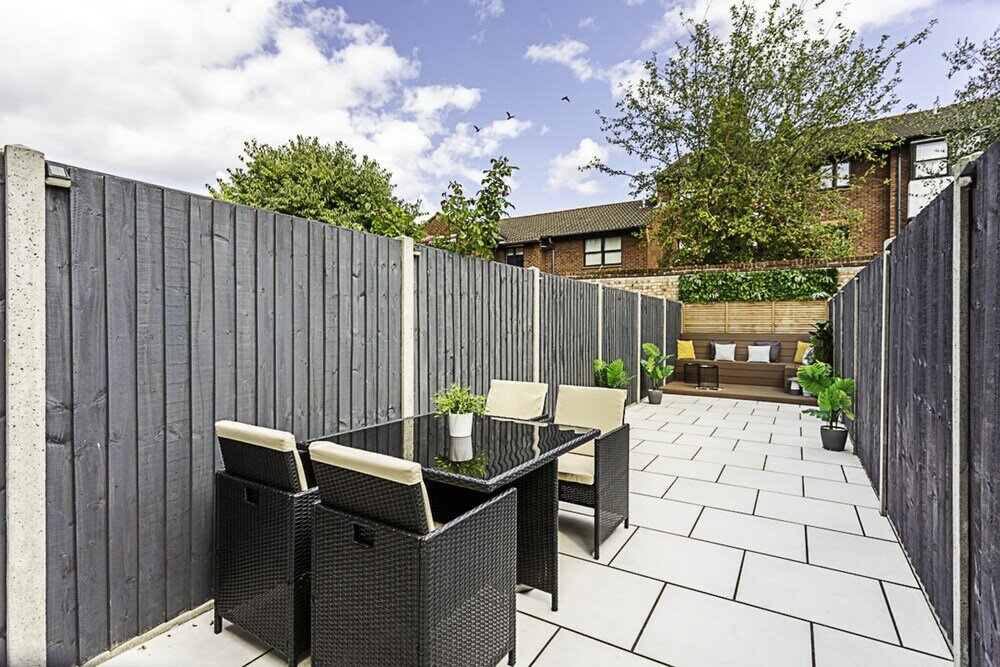 Фото Cozy 2 Bed Apartment in Chiswick