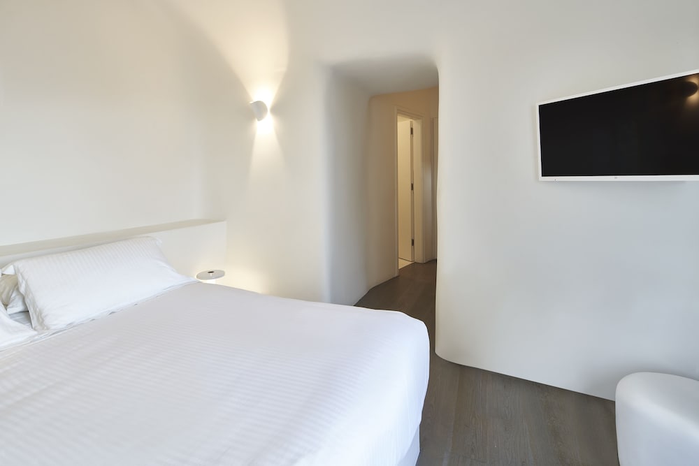 Фото Old Castle Oia - Adults Only