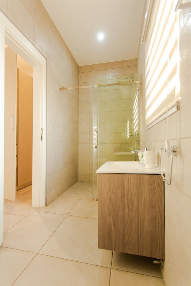 Фото Accra Luxury Apartments at Pine Court