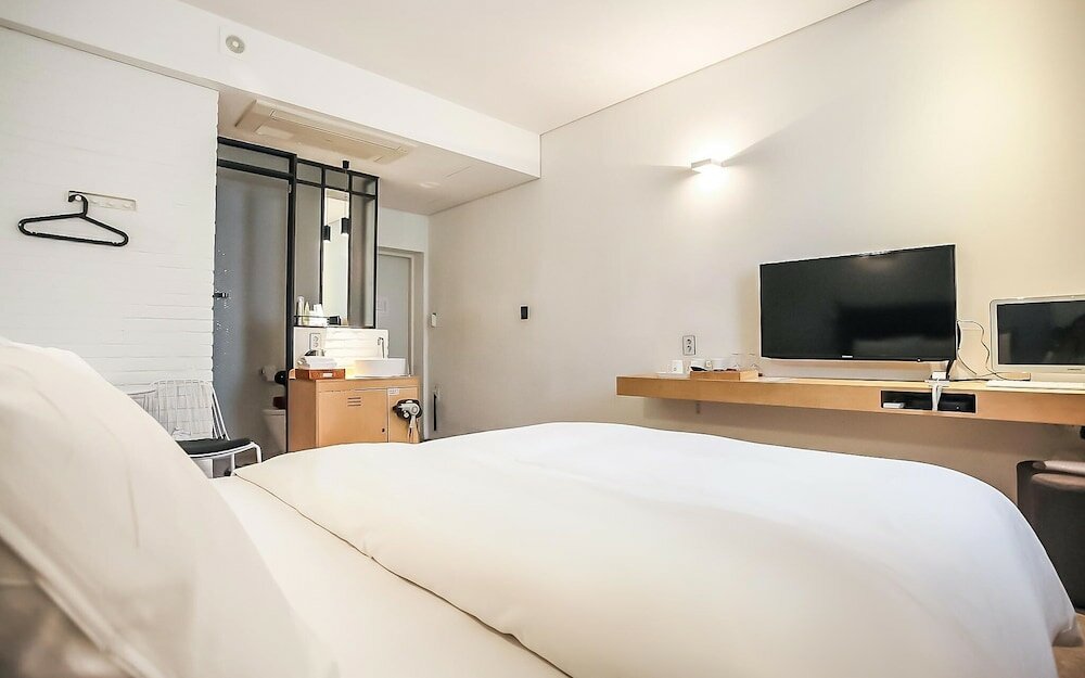 Фото Yongin Army Boutique