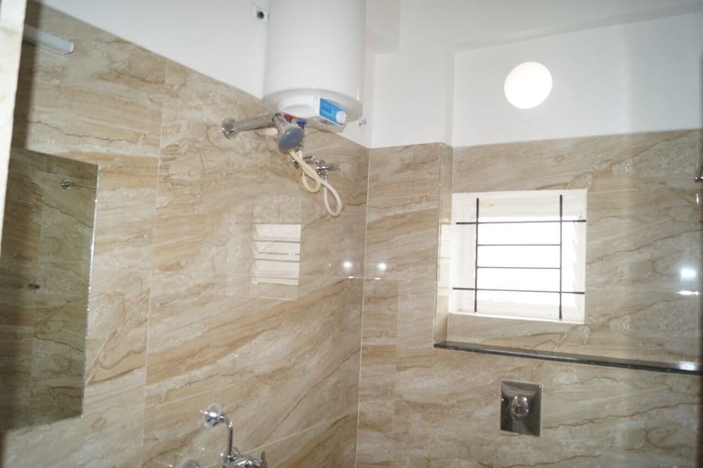 Фото Bsk Deluxe Lodging