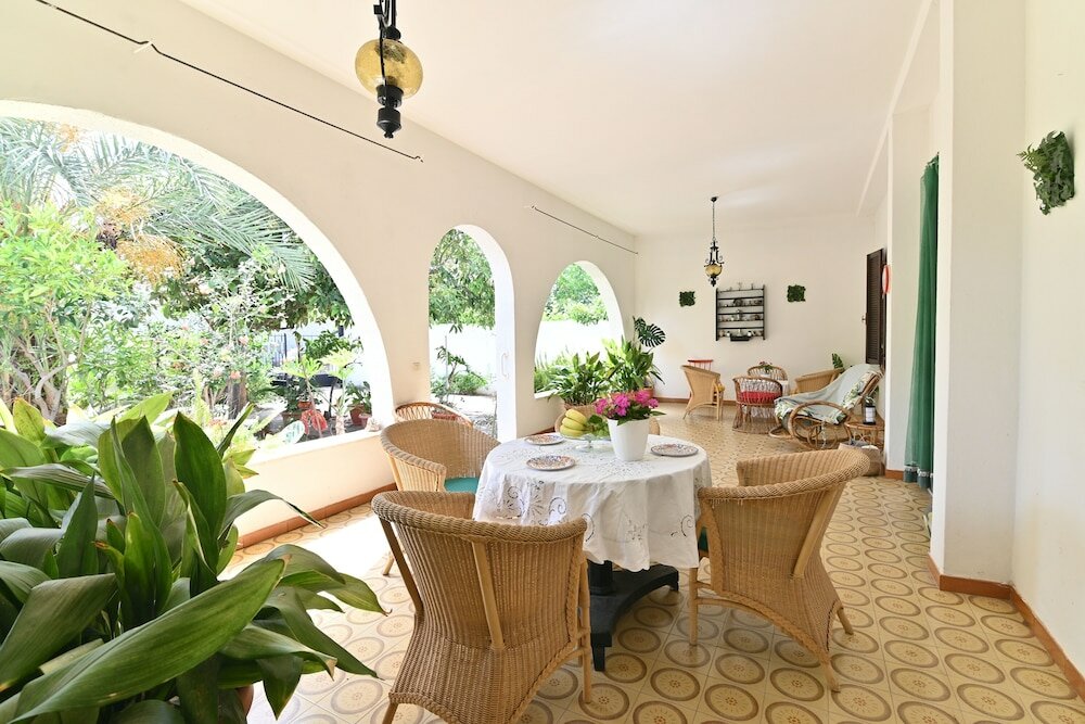 Фото IzzHome Colonial