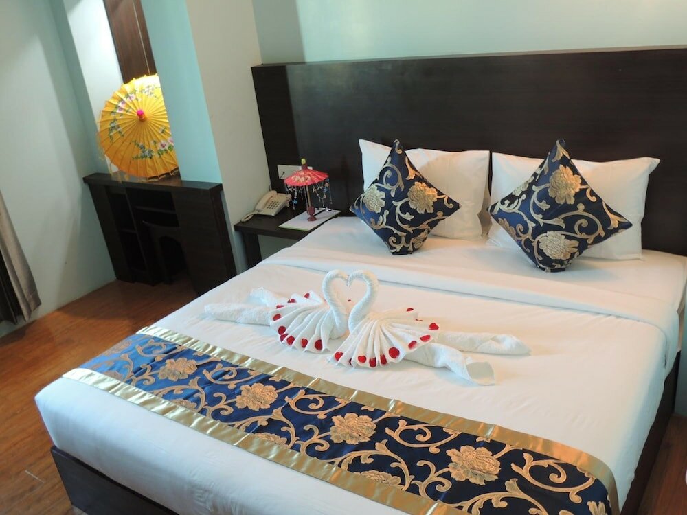 Фото Hotel San Taw Win