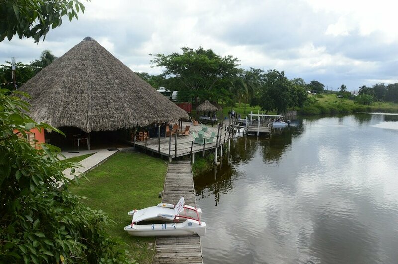 Гостиница Lamanai Landings Hotel and Marina