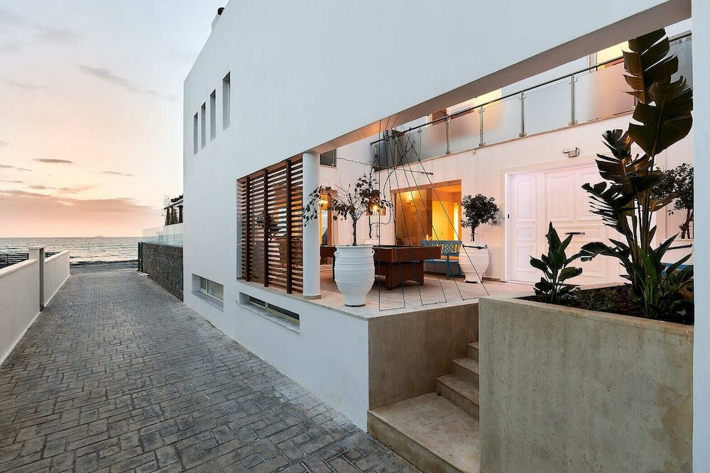 Фото Rodo Seafront Villa with private pool